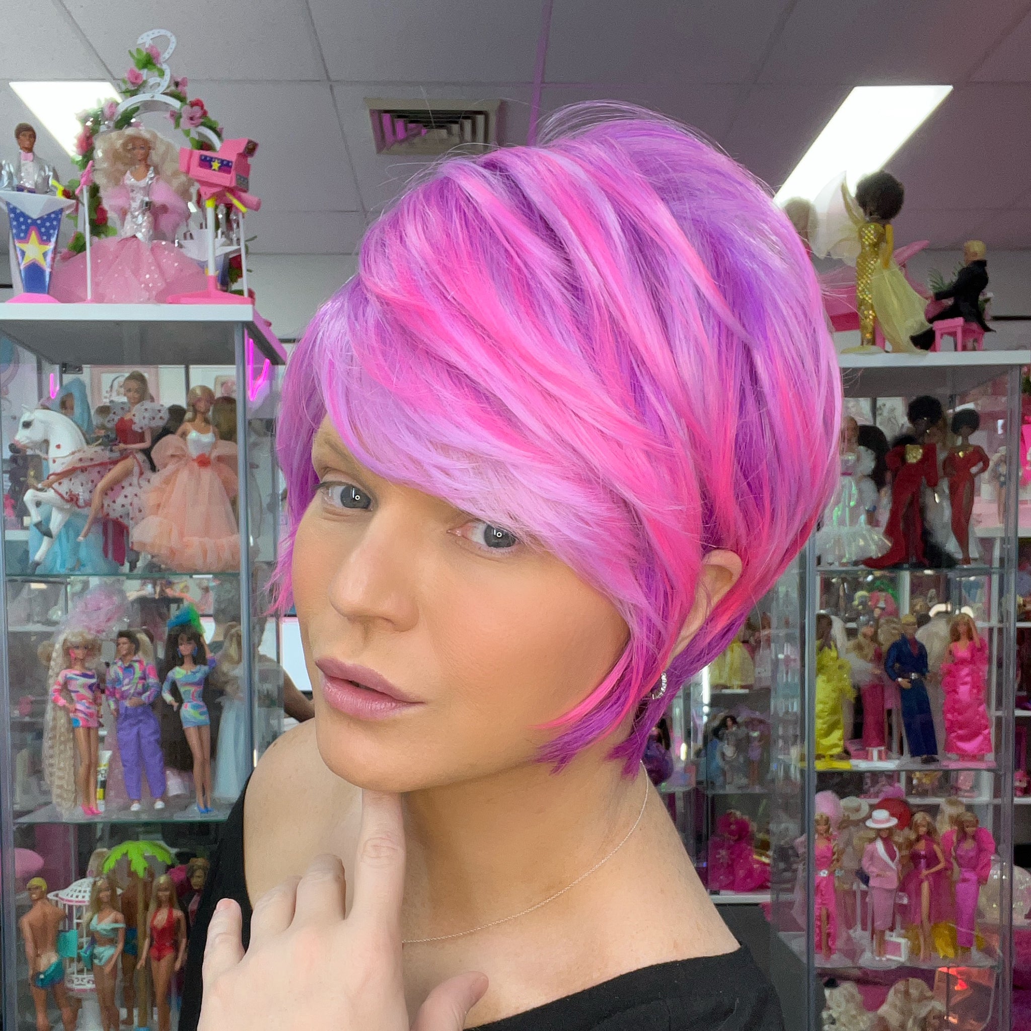 WIGS-BY-VANITY-NEW-LIZA-FUCHSIA-REACTOR-1