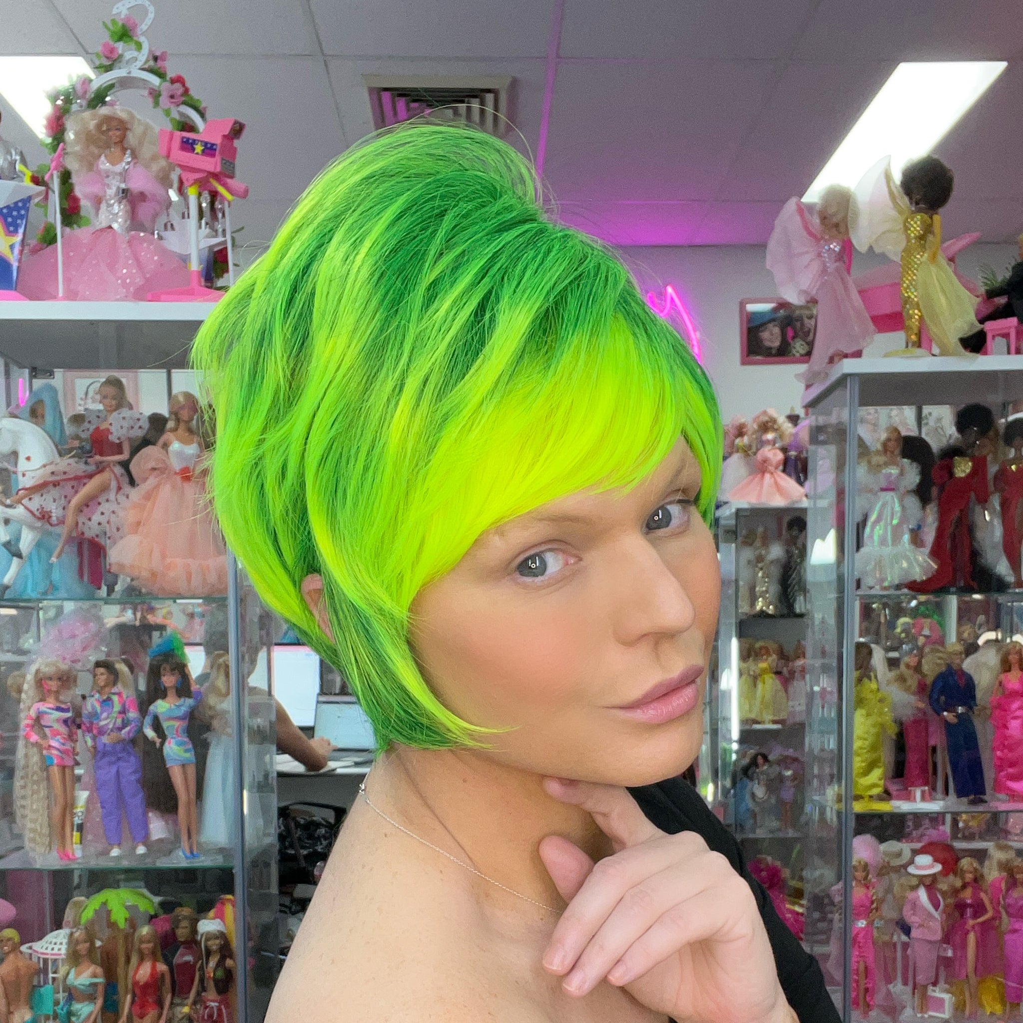 WIGS-BY-VANITY-NEW-LIZA-URANIUM-GLOW-1
