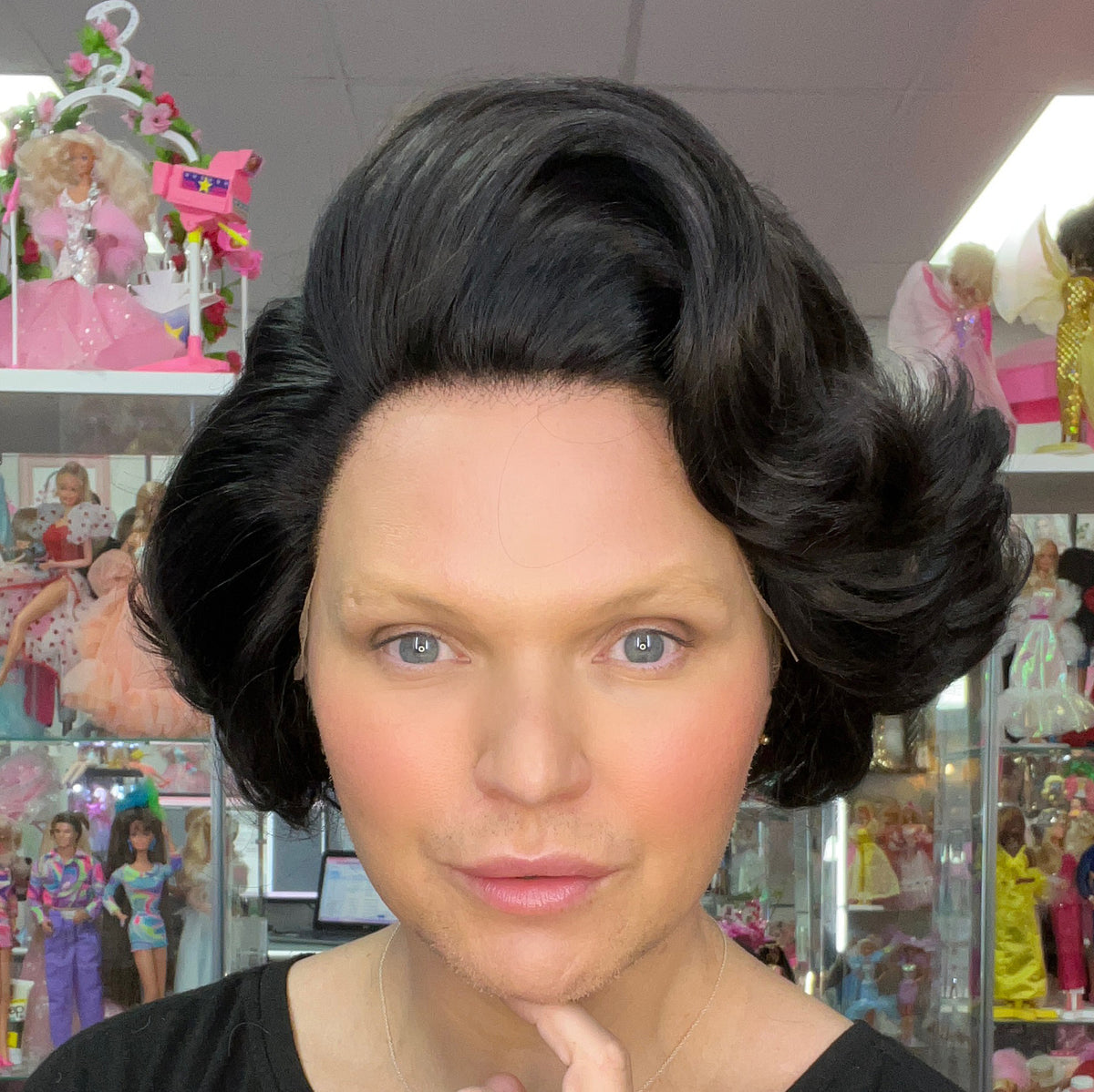 WIGS-BY-VANITY-OLD-HOLLYWOOD-MIDNIGHT-STAR-2_768ce650-3853-44d1-aece-c1a7ccbc0fb5