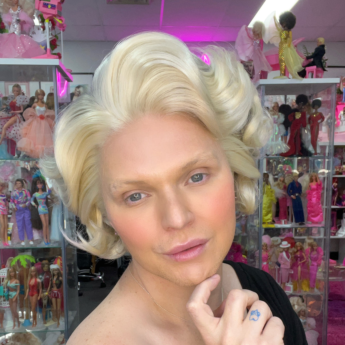 WIGS-BY-VANITY-OLD-HOLLYWOOD-WOMAN-OF-STEEL-4