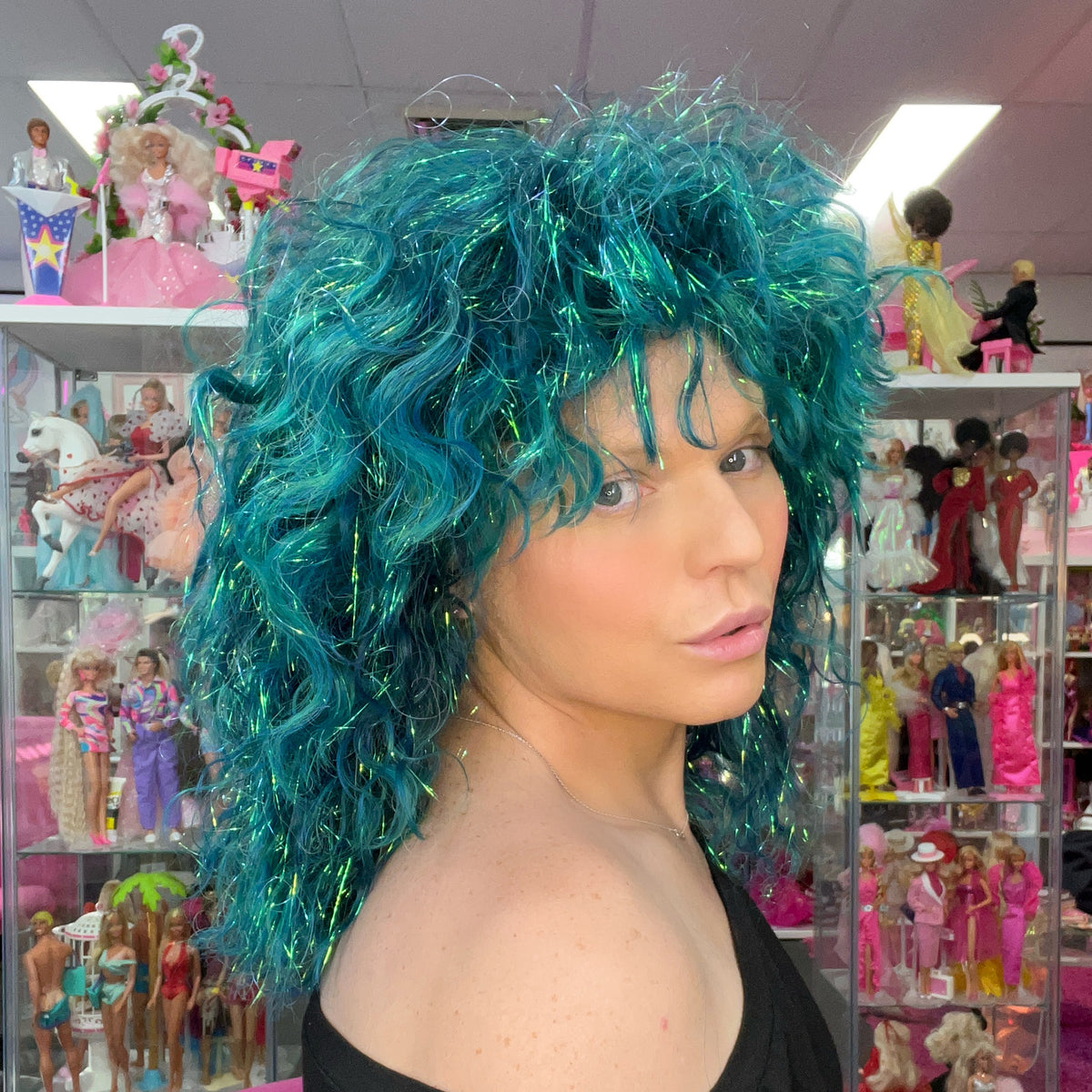 WIGS-BY-VANITY-TINA-JEWEL-BEETLE-1_5ce49ae5-a110-44ff-a2d8-77166fe65824