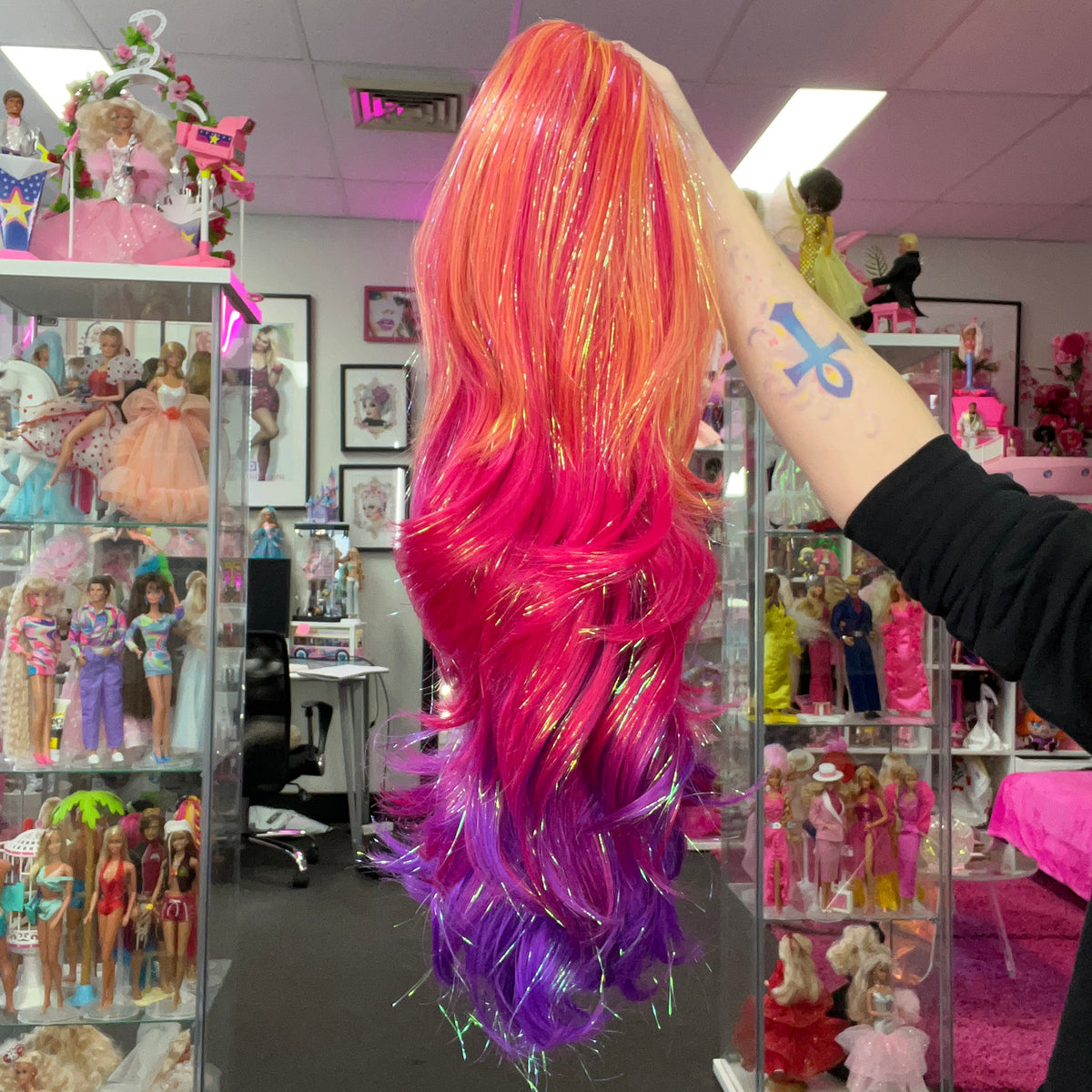 WIGS-BY-VANITY-ULTIMATE-VANITY-TOPPER-RETRO-SUNSET-1