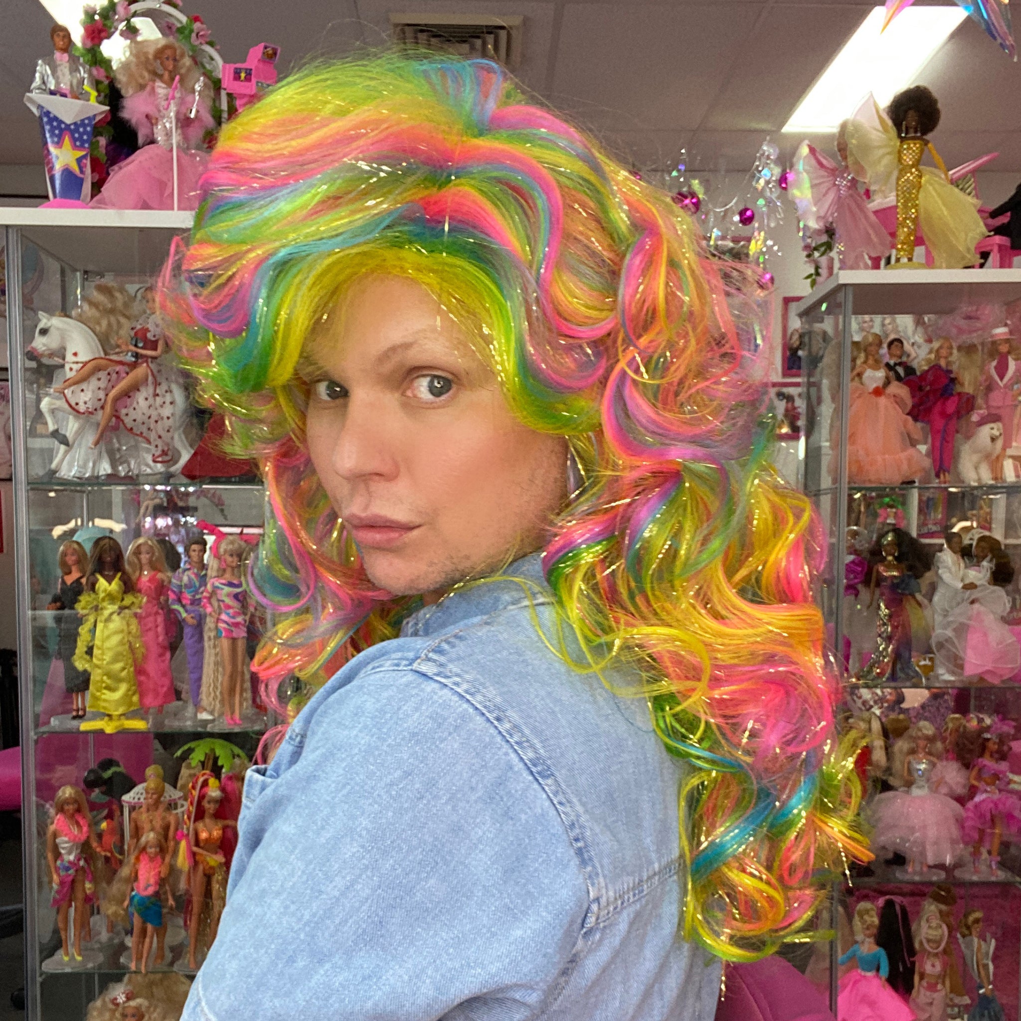 DOLLY-UV2