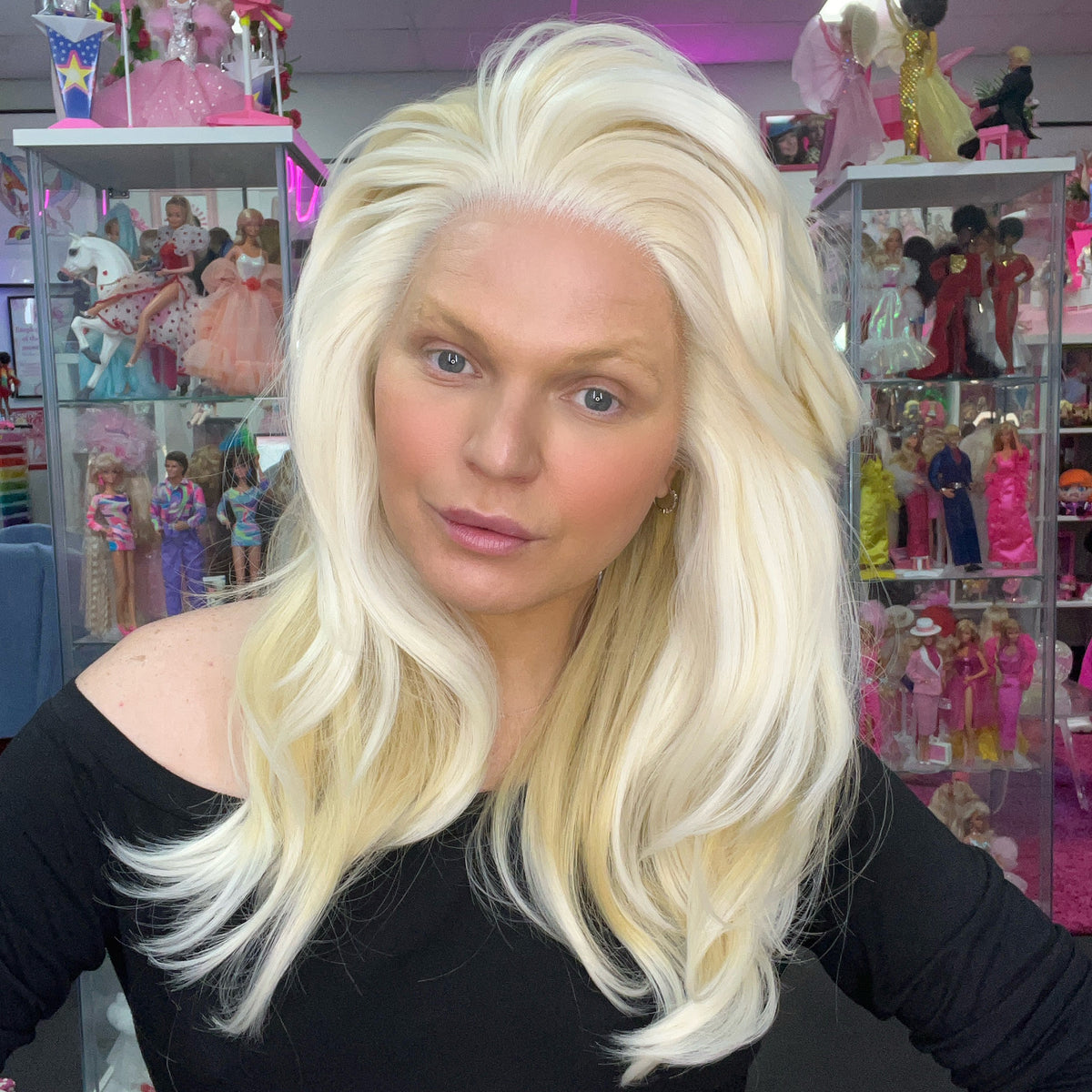 WIGS-BY-VANITY-90_S-SUPERMODEL-BOMBSHELL-1_200ecd56-bb5a-4bfe-a094-dc950f78881f