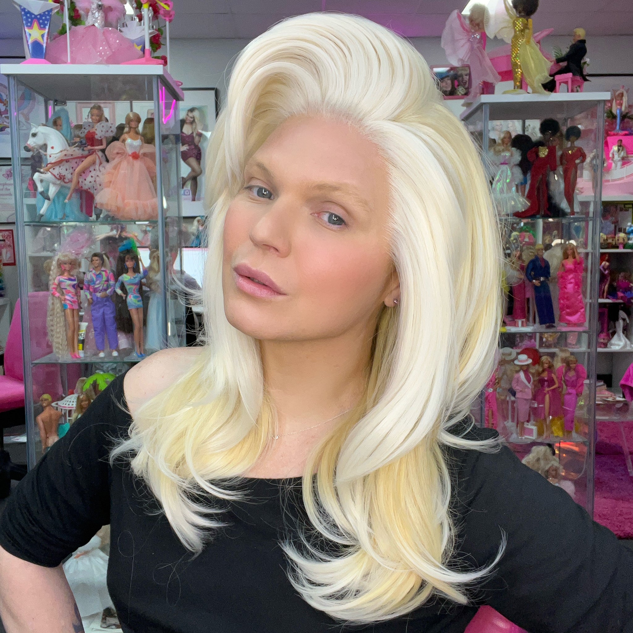 WIGS-BY-VANITY-90_S-SUPERMODEL-BOMBSHELL-SWISS-LACE-2