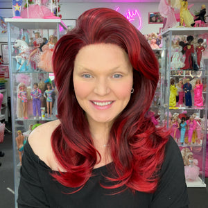 WIGS-BY-VANITY-90_S-SUPERMODEL-CHERRY-COLA-3_0c6fd04f-20ad-4cd8-95ed-4c06833173a8