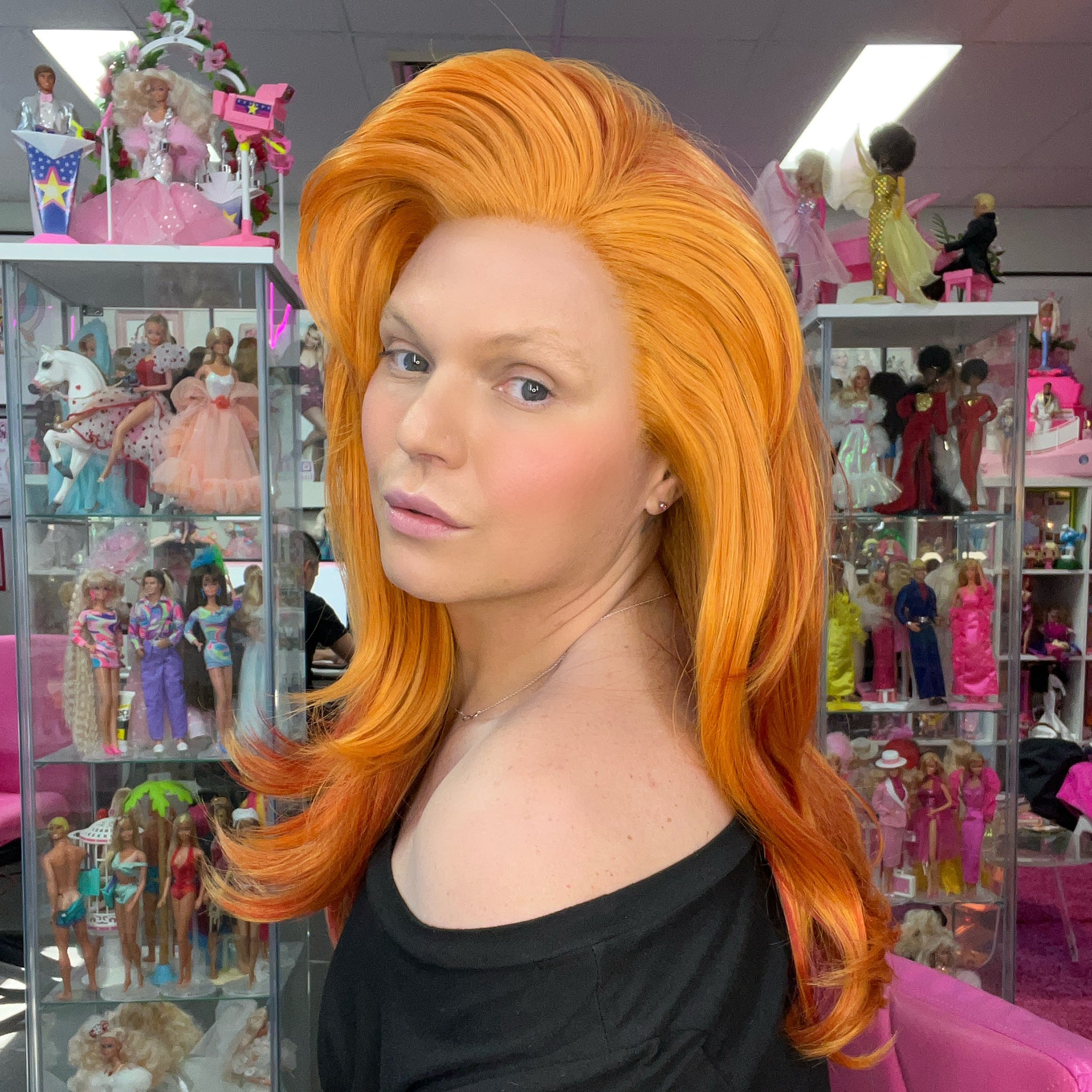 WIGS-BY-VANITY-90_S-SUPERMODEL-SAVANNAH-SUNRISE-2_9d9c4374-229c-4f7d-a522-3f1ee4fb09ee