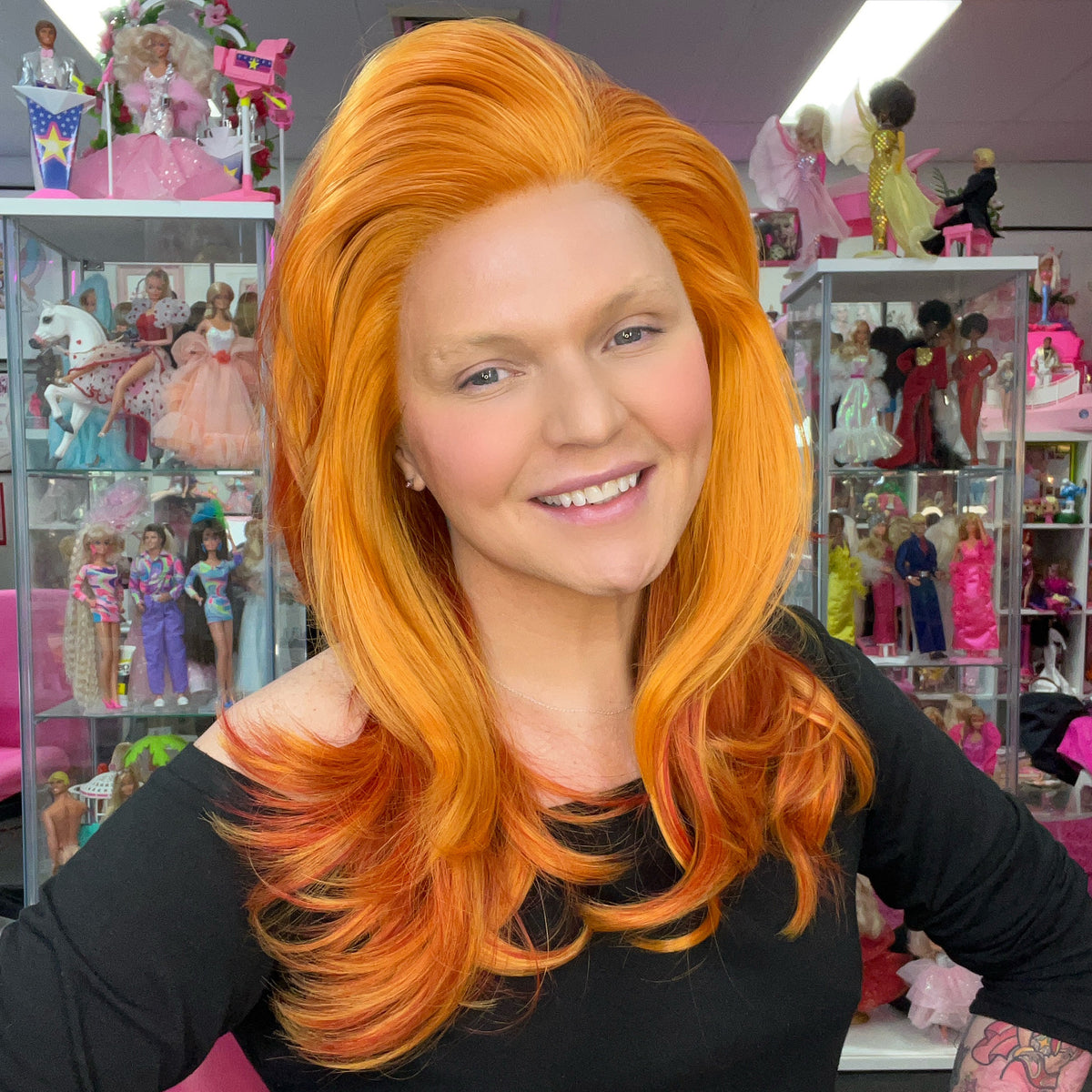 WIGS-BY-VANITY-90_S-SUPERMODEL-SAVANNAH-SUNRISE-3