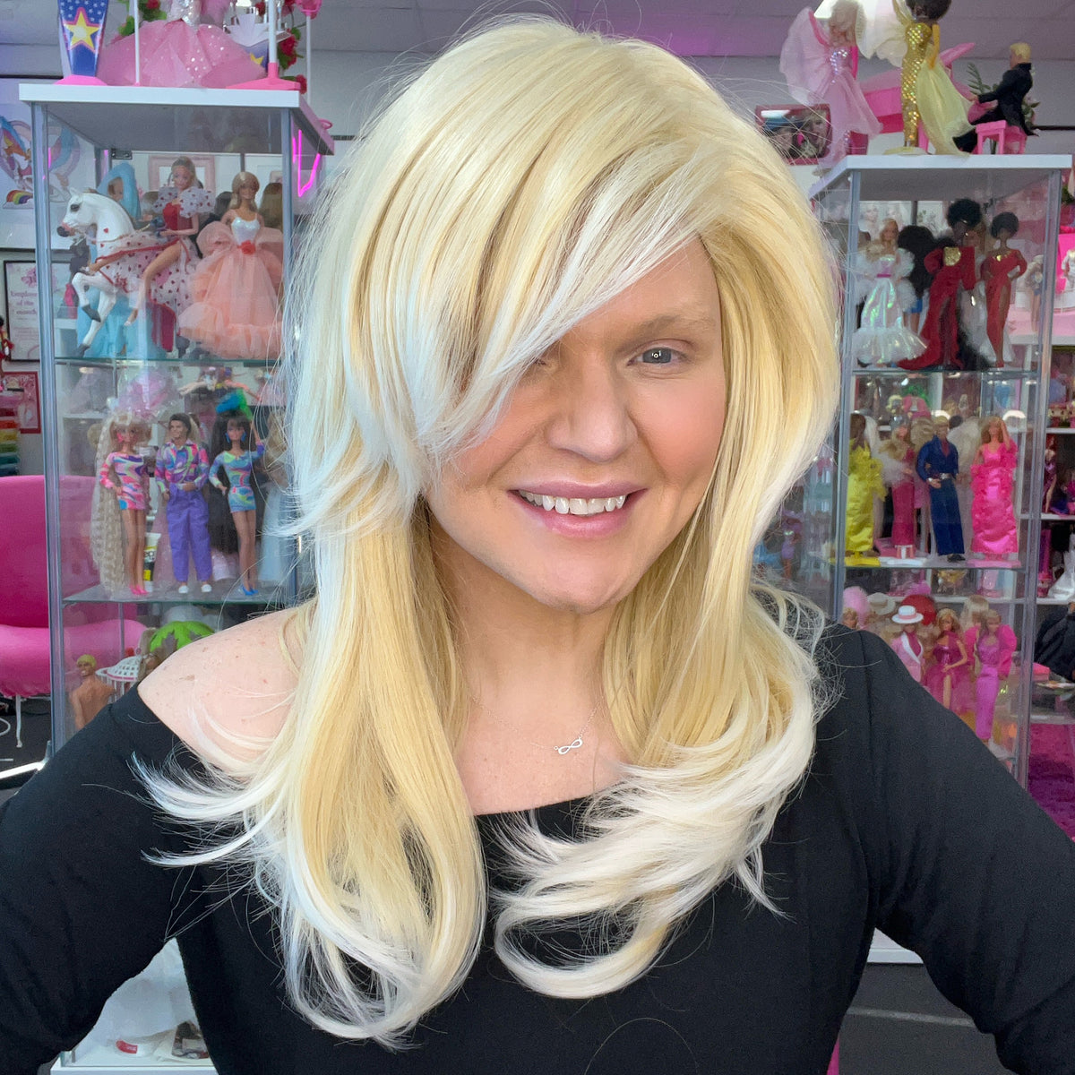 WIGS-BY-VANITY-90_S-SUPERMODEL-TOPPER-BOMBSHELL