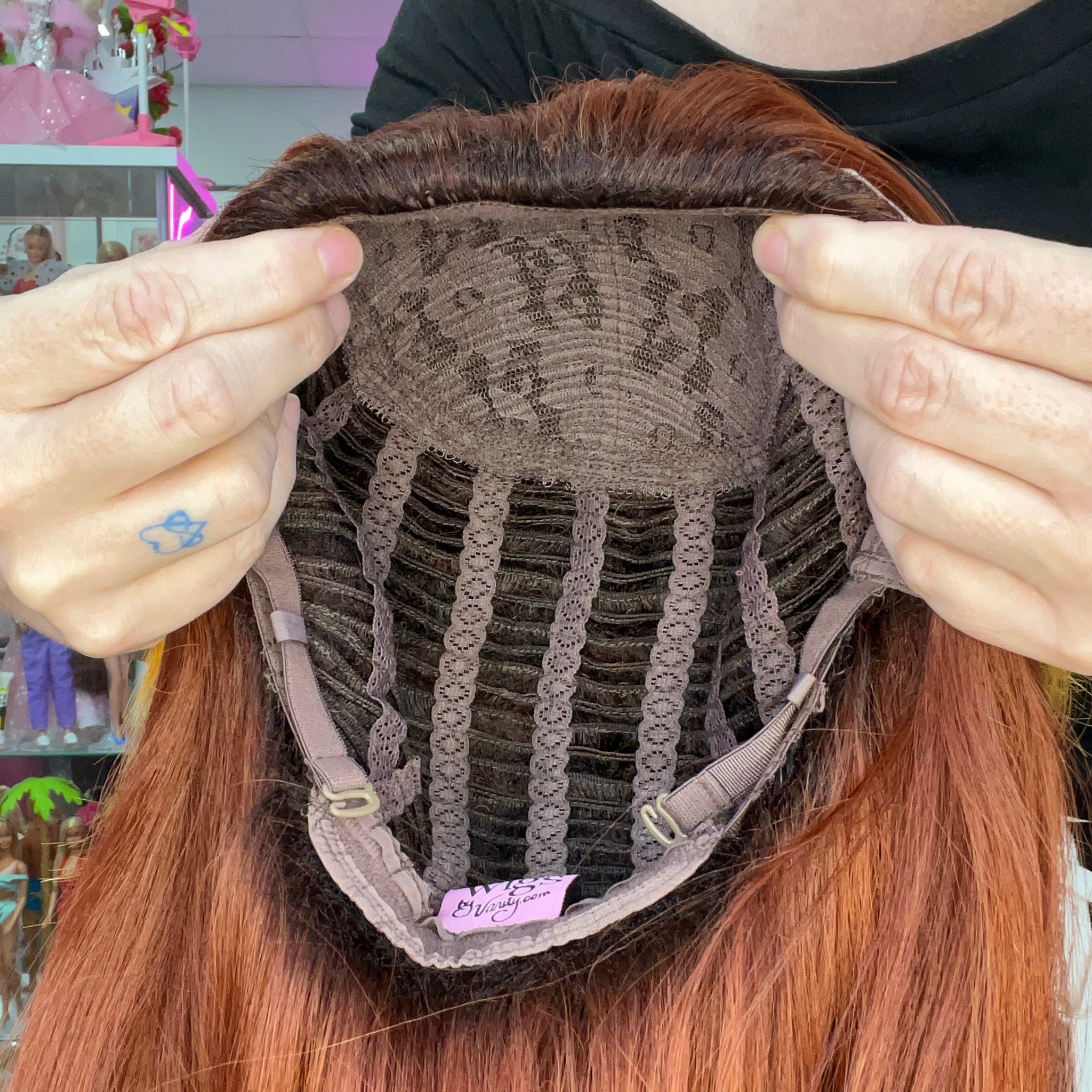 WIGS-BY-VANITY-90_S-SUPERMODEL-TOPPER-MISS-SCOTLAND-1