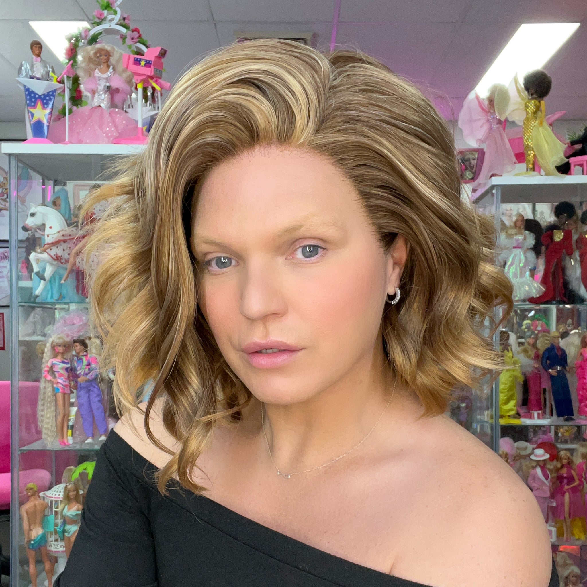 WIGS-BY-VANITY-CHARLIZE-MISS-VENEZUELA-3_a385a912-ecb6-460f-a501-802ed5ffcadb