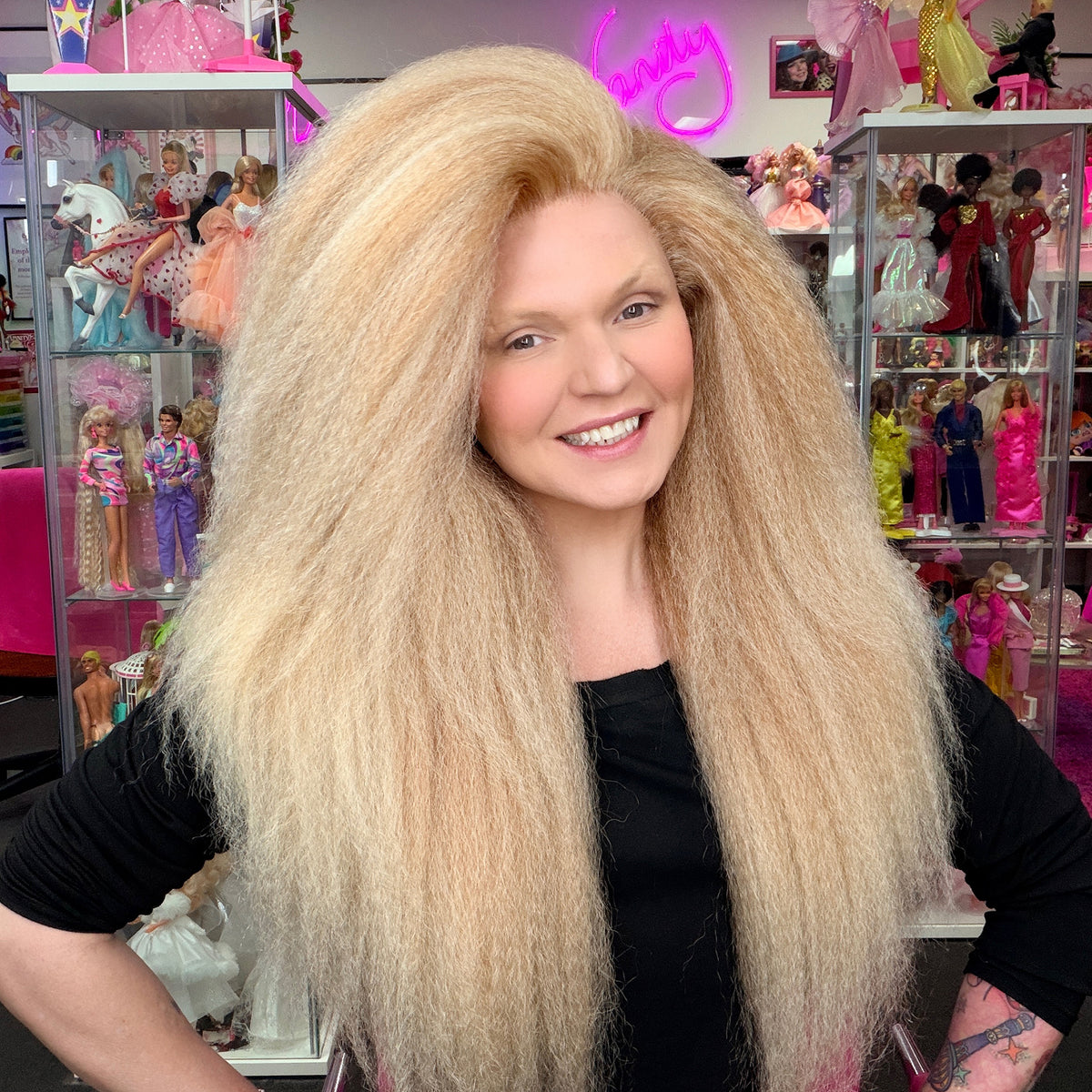 WIGS-BY-VANITY-CRAZY-CRIMP-HONEY-CHILD-1