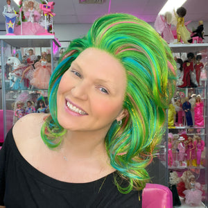 WIGS-BY-VANITY-DELTA-CHRISTMAS-TREE-2