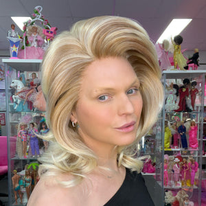 WIGS-BY-VANITY-DELTA-HONEY-CHILD-2_ad066853-3b6a-421f-b6b5-981d83b97f46