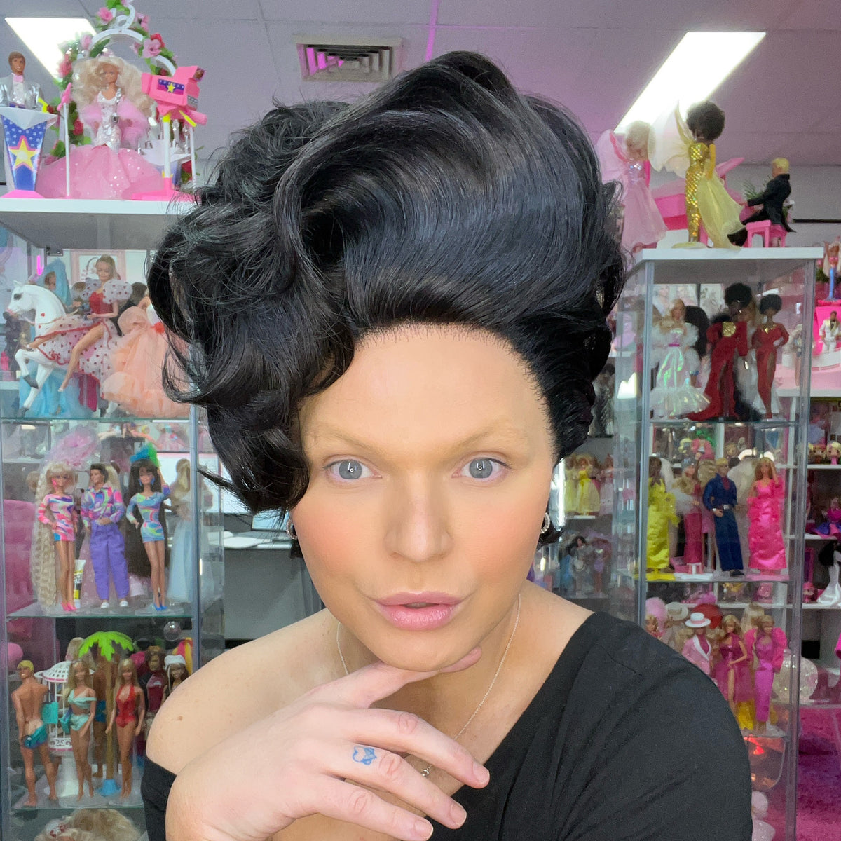 WIGS-BY-VANITY-FABULOUS-FRIDAY-24-10-25