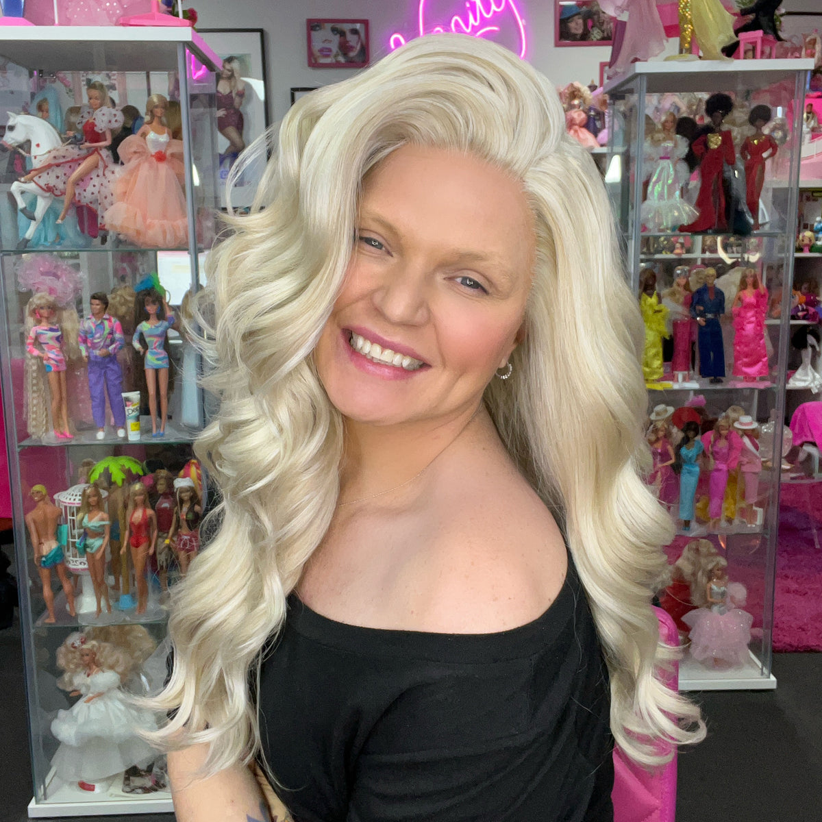 WIGS-BY-VANITY-NEW-COURTNEY-ILLEGALLY-BLONDE-3