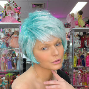 WIGS-BY-VANITY-NEW-LIZA-ALPINE-FROST-2