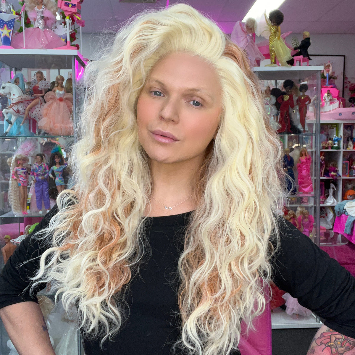 WIGS-BY-VANITY-NIKITA-STRAWBERRY-SWEETHEART-HALO-2