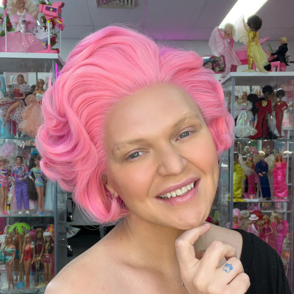 WIGS-BY-VANITY-OLD-HOLLYWOOD-PROUD-PANSY-2