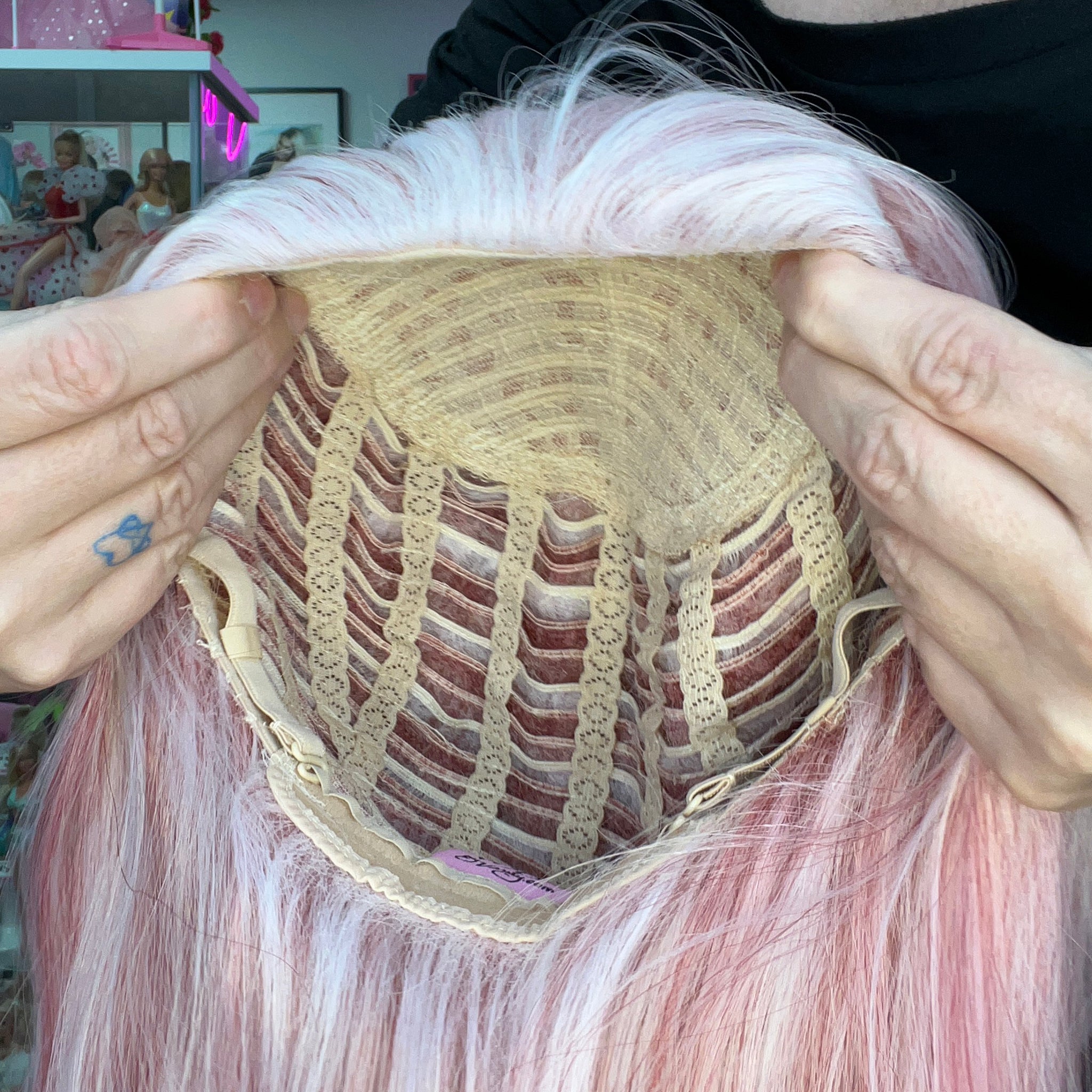 WIGS-BY-VANITY-ULTIMATE-TOPPER-VANITY-SUGAR-BERRY-2