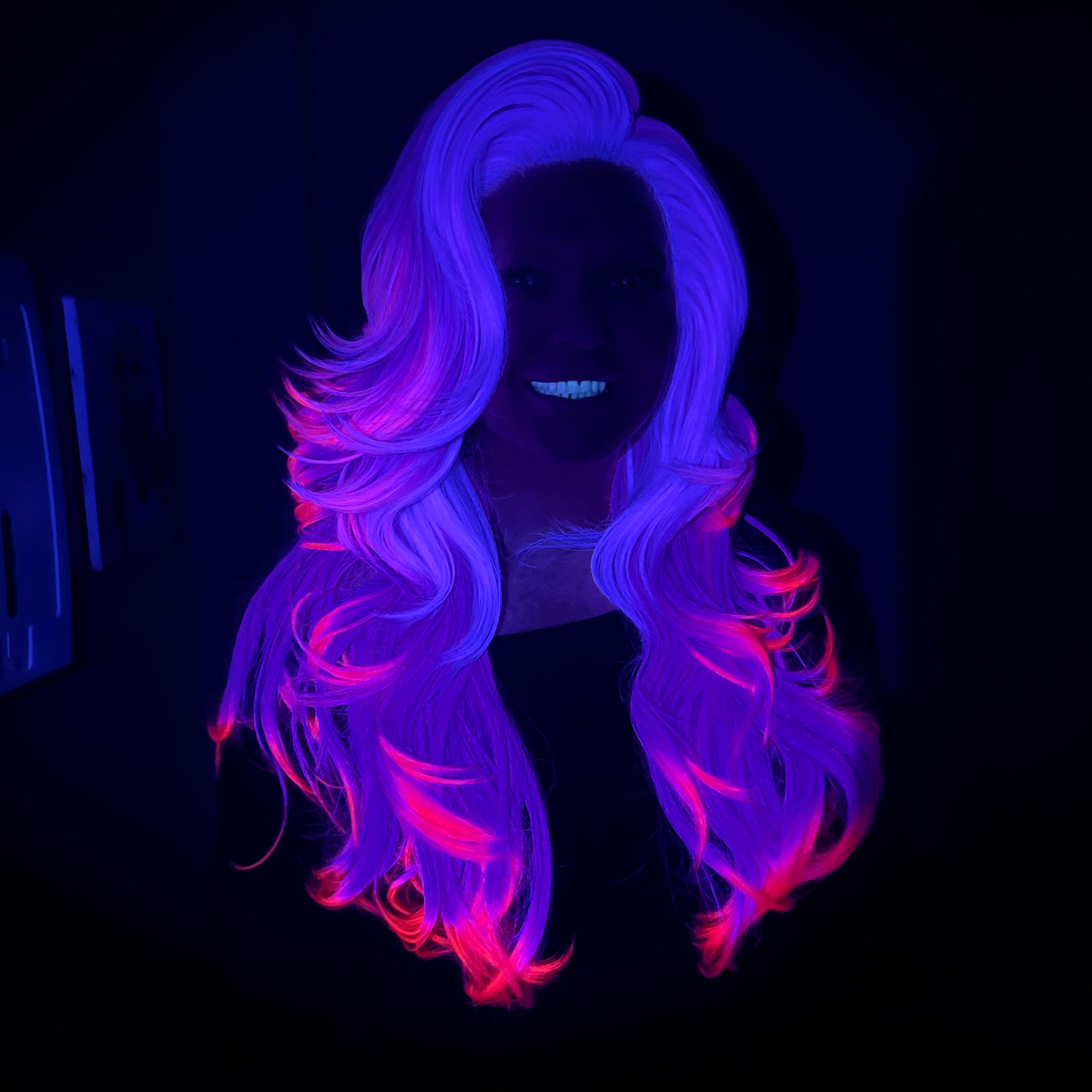 WIGS-BY-VANITY-ULTIMATE-VANITY-FUCHSIA-REACTOR-4_ef133800-28df-45c7-9696-061b81b99a17