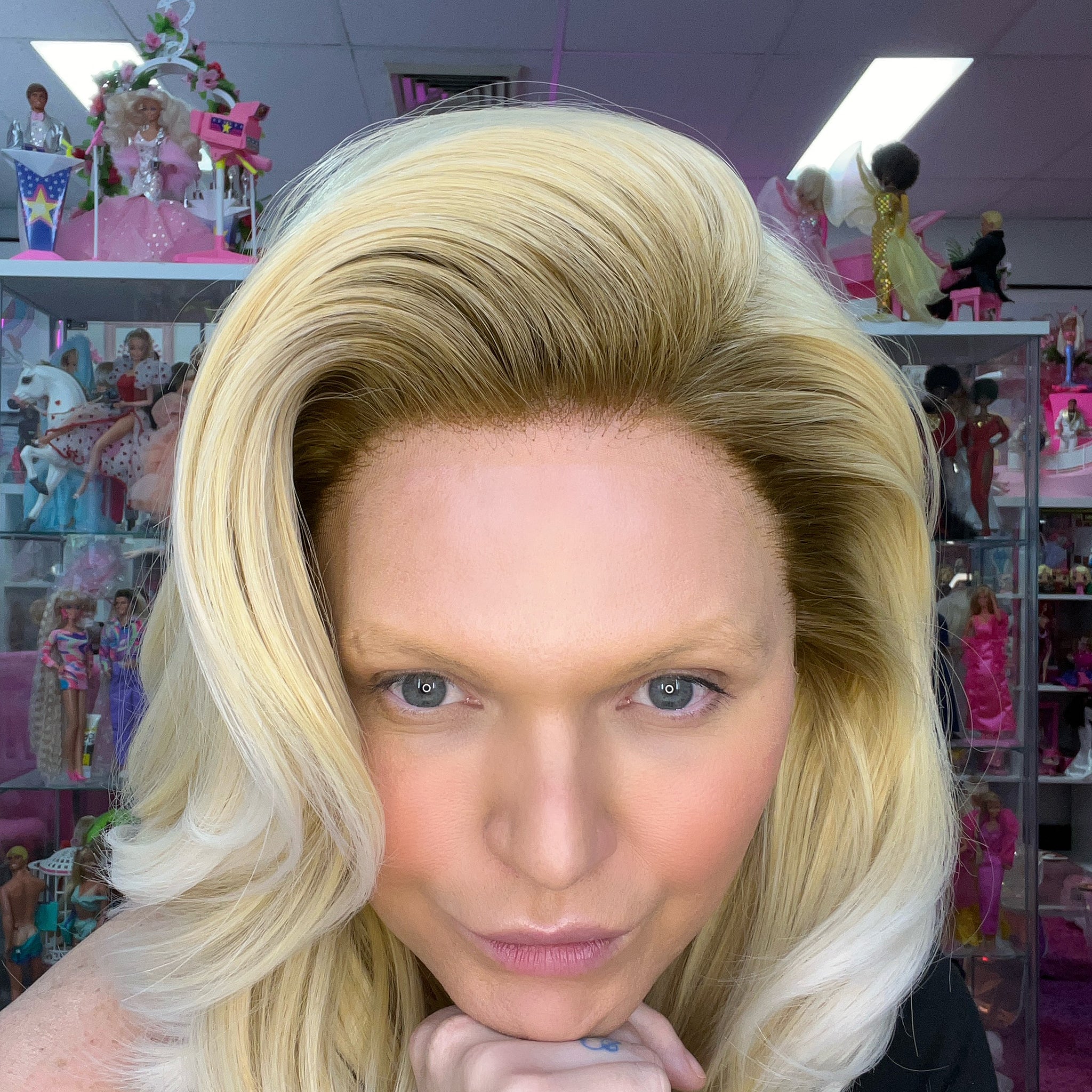 WIGS-BY-VANITY-ULTIMATE-VANITY-MISS-SWEDEN-SWISS-LACE-3