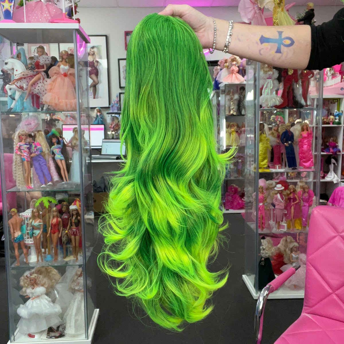 WIGS-BY-VANITY-ULTIMATE-VANITY-TOPPER-URANIUM-GLOW-2